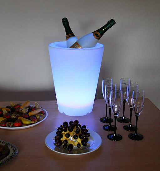 Drankentafel met Led verlichting, bar,partyverhuur Utrecht, Partyverhuur amersfoort, partytent huren zeist, partytennt huren ede, partytent huren bennekom, lunteren, partyverhuur amersfoort, tenten huren, huren tent amersfoort, woudenberg, huren tent, pagodetent, tent, huren, partytent huren, pagodetent, veenendaal, amersfoort, ede, lunteren, tent huren bennekom, nieuwegein, feesttent huren, partytent huren bruiloft,
partytent, huren, utrecht, gelderland, partyverhuur, ede, zeist, tent, huren, verhuur, leusden,bunnik,veenendaal